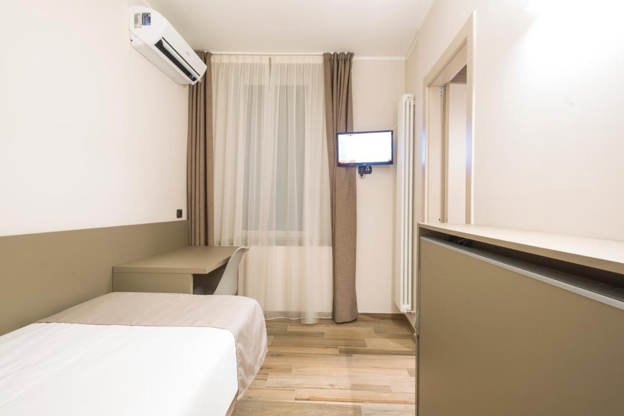 Baia Di Pare Hotel Valmadrera